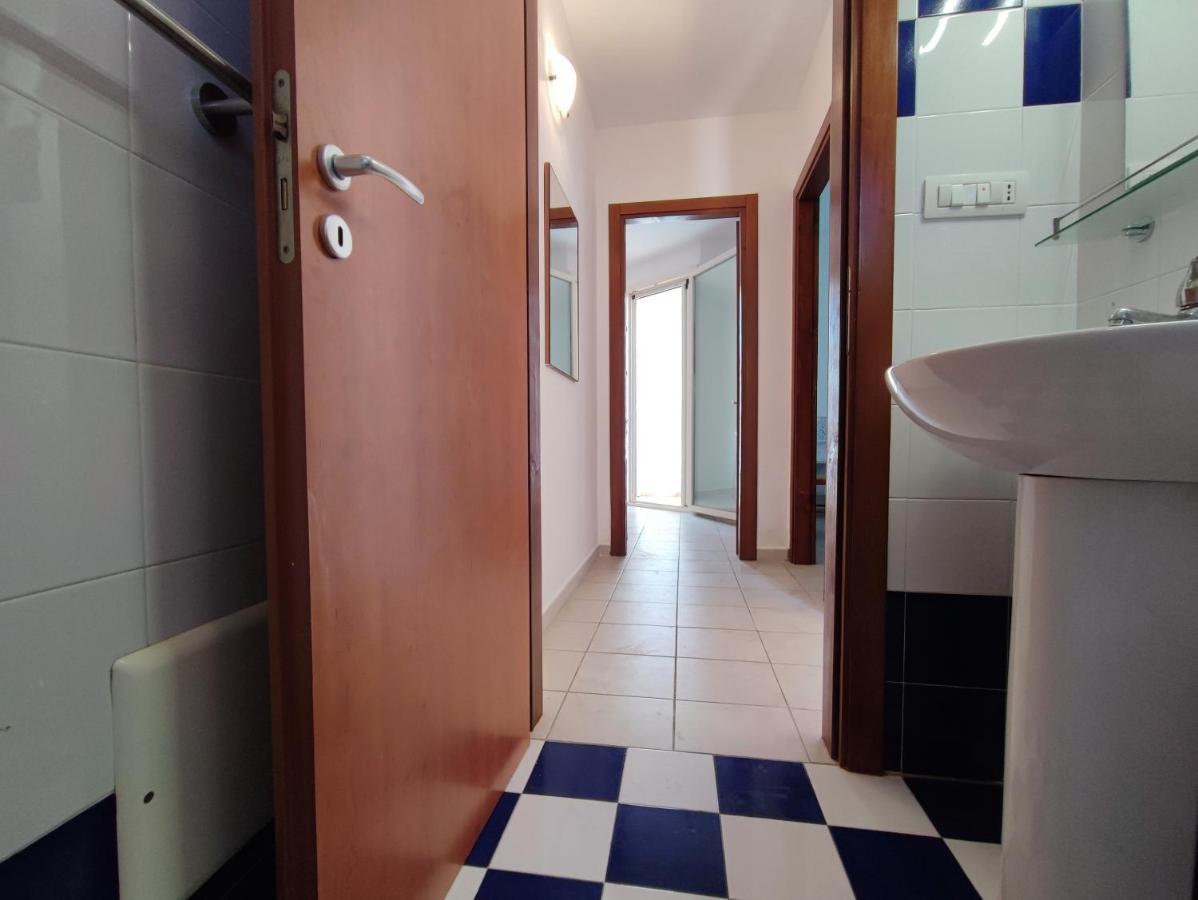 Appartamenti Carneo Torre San Giovanni - Verso Sud Buitenkant foto